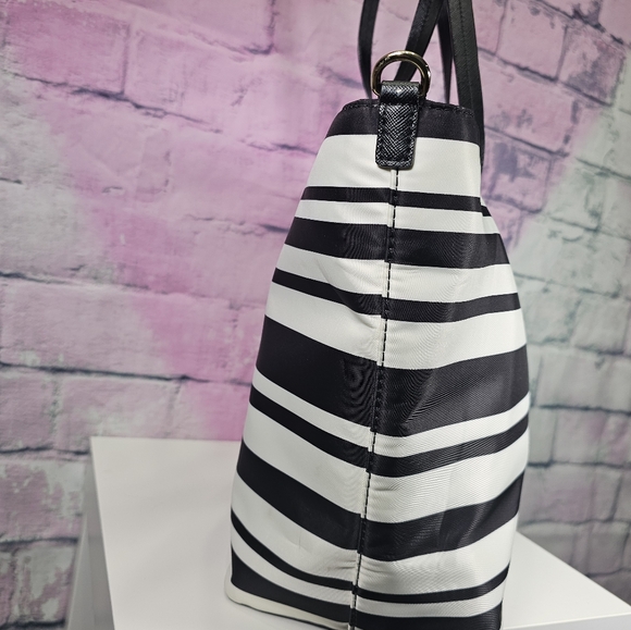 NWOT Kate Spade Nylon Baby Bag - Picture 5 of 12